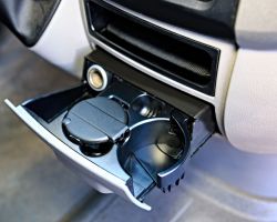 Tausan GmbH & Co. KG Spritzwerkzeuge 